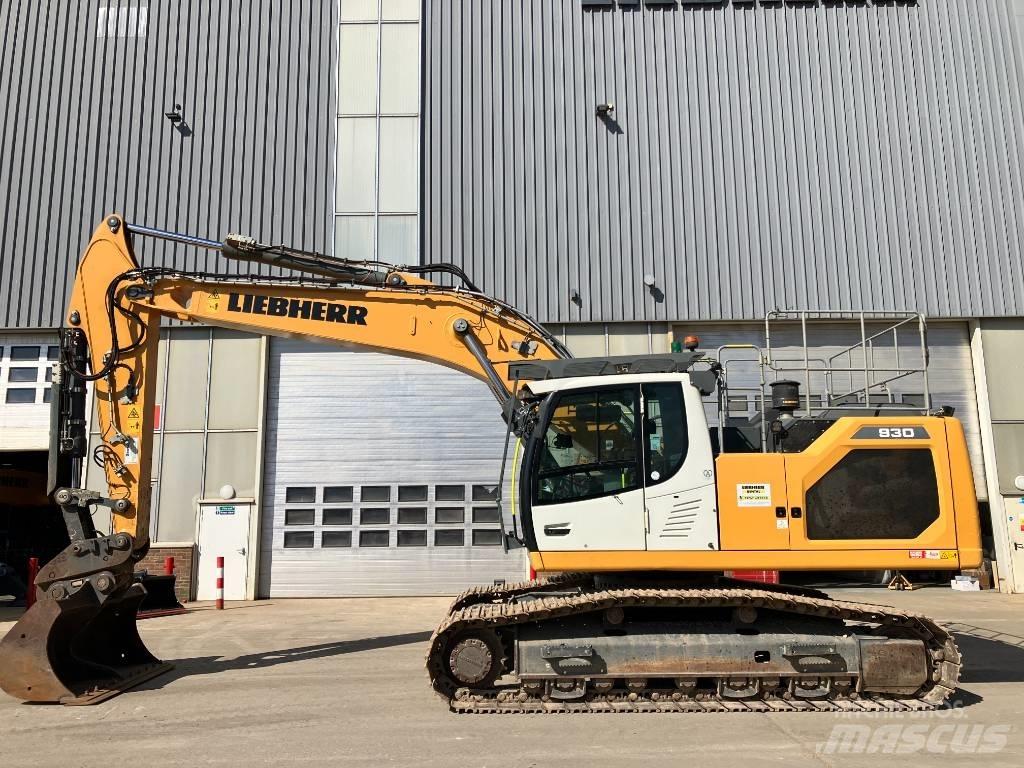 Liebherr R 930 Telakaivukoneet