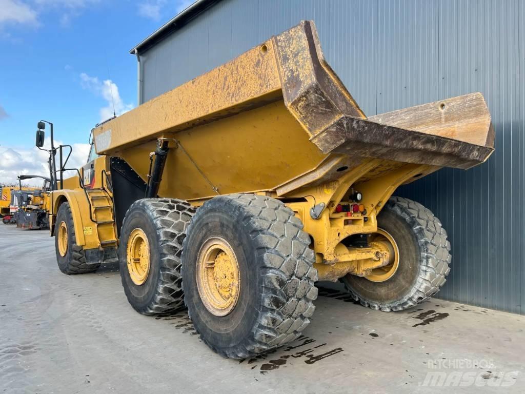 CAT 735B Dumpperit