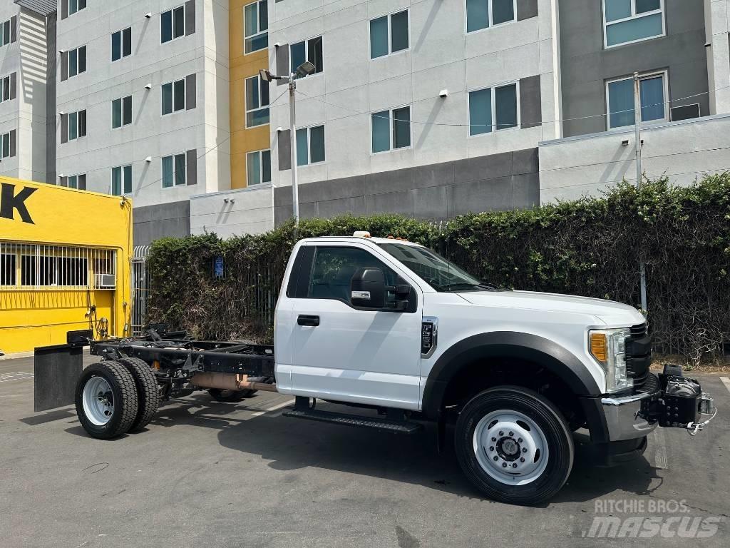 Ford F 550 Kuorma-autoalustat