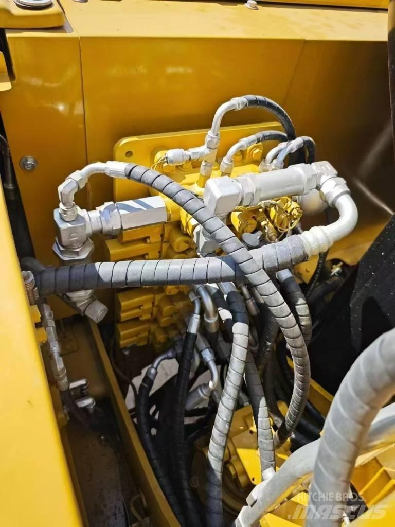 CAT 307E2 Telakaivukoneet