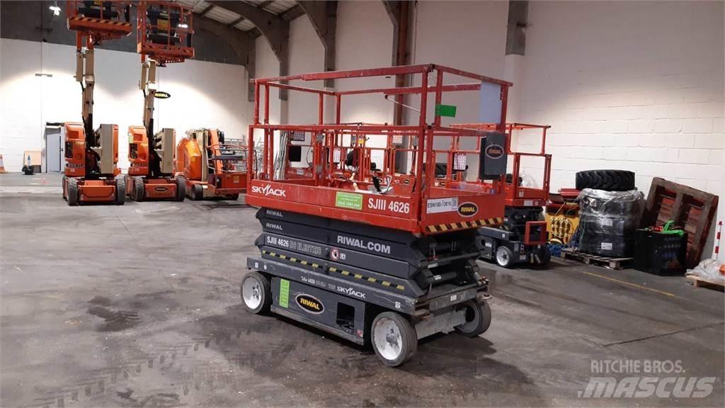 SkyJack SJIII4626 Saksilavat