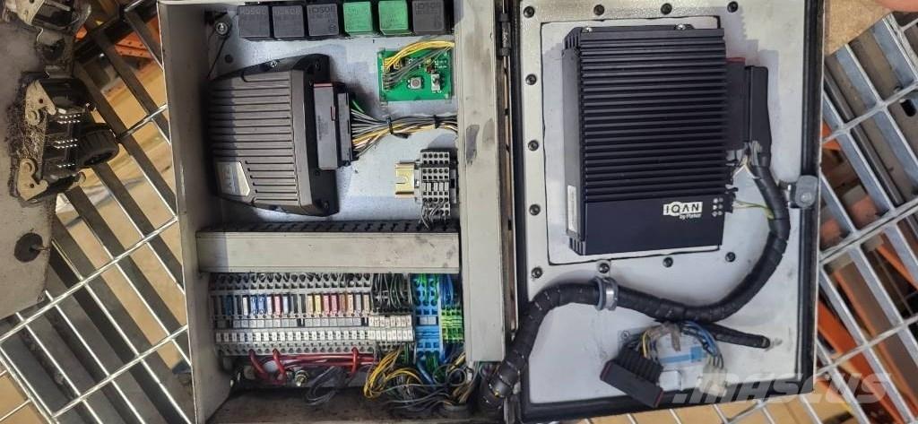 Logset 8H ENGINE BOX Sähkö ja elektroniikka