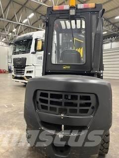 Hangcha CPCD35-XW97F Dieseltrukit