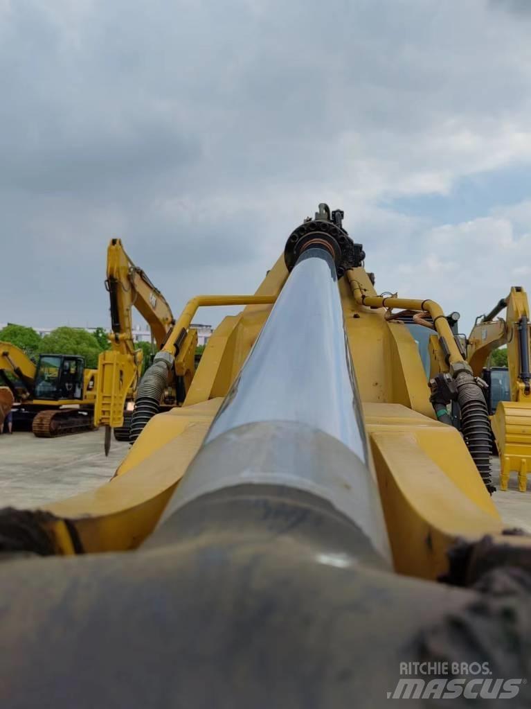 CAT 330 Telakaivukoneet