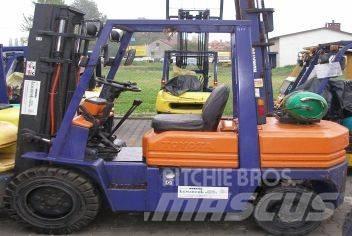 Toyota 02-5FGL30 Nestekaasutrukit