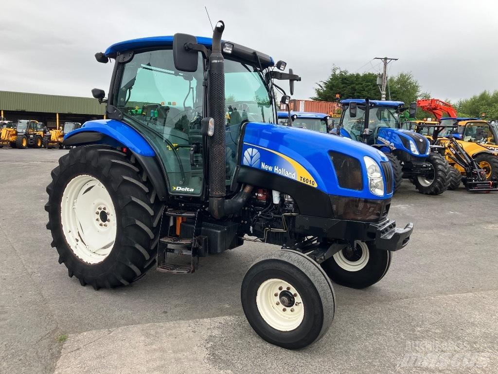 New Holland T6010 Traktorit