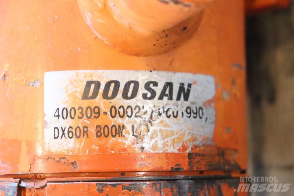Doosan DX 60 R Minikaivukoneet < 7t