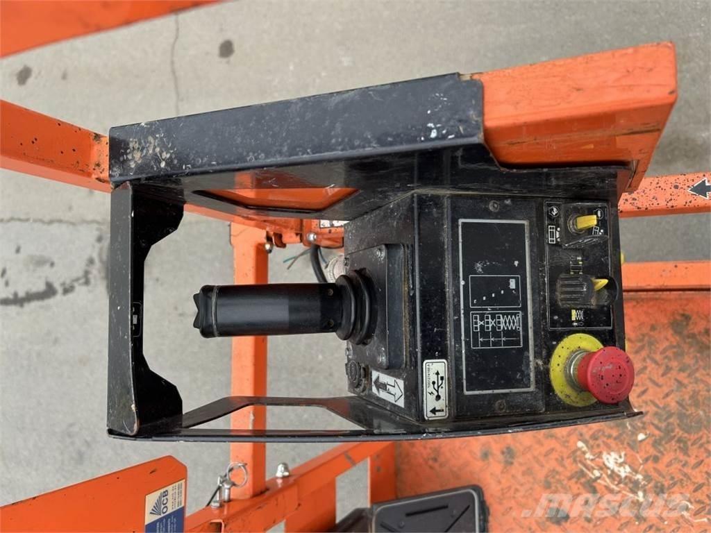 JLG 3246ES (6778) Saksilavat