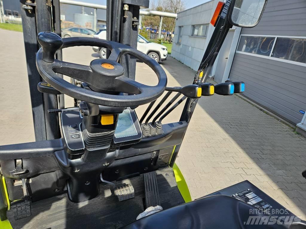 Clark EPX32i Sähkötrukit