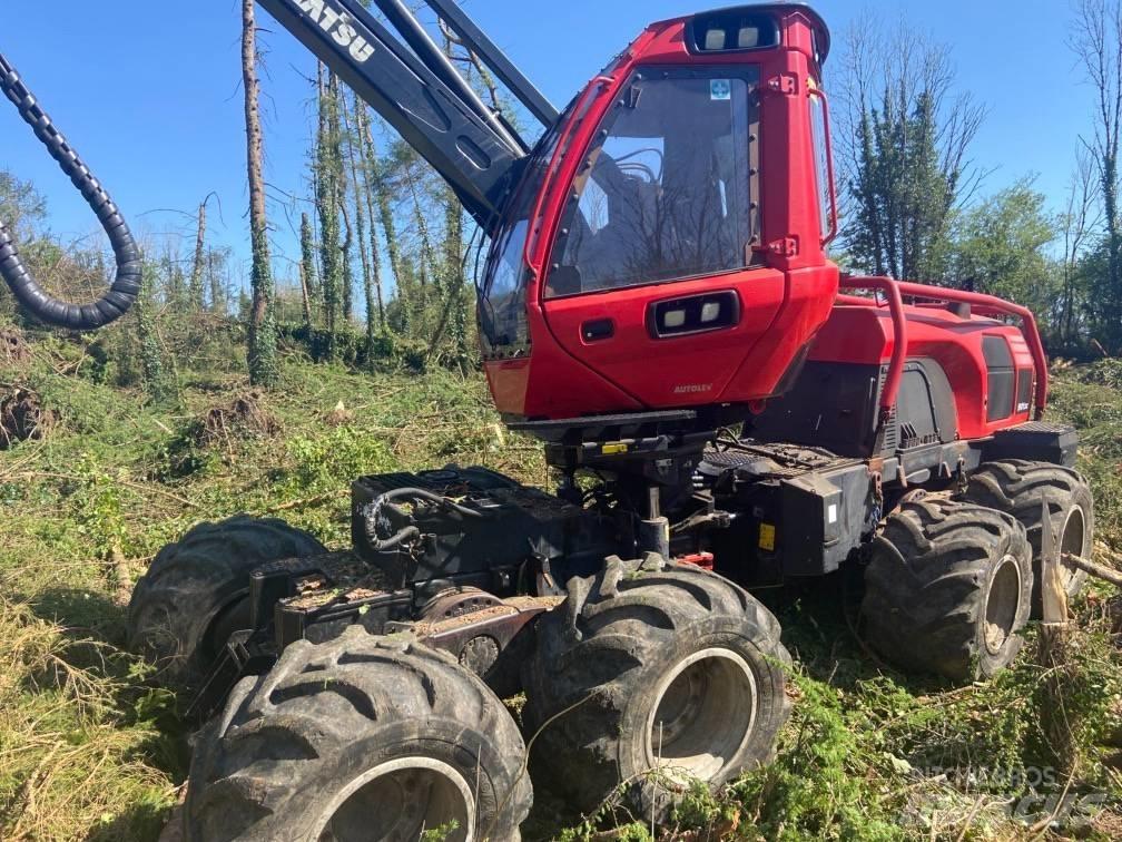 Komatsu 901XC Harvesterit