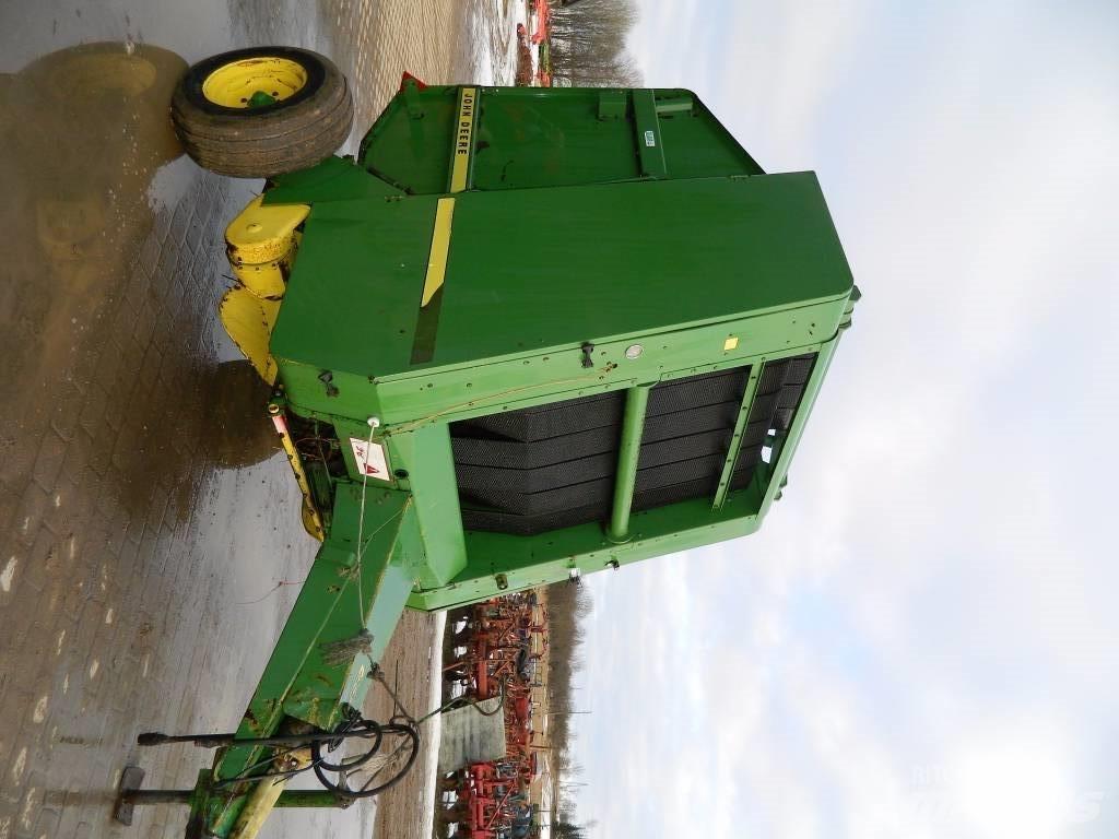 John Deere 550 Pyöröpaalaimet