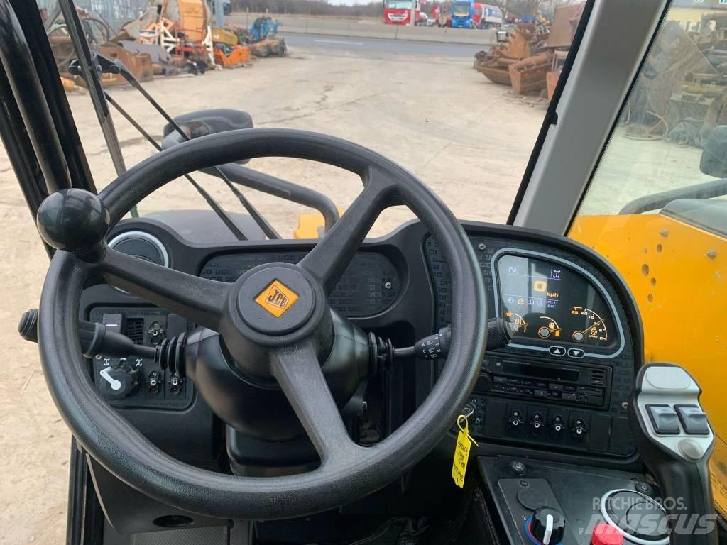 JCB 525-60 HI VIZ Maatalouskurottajat