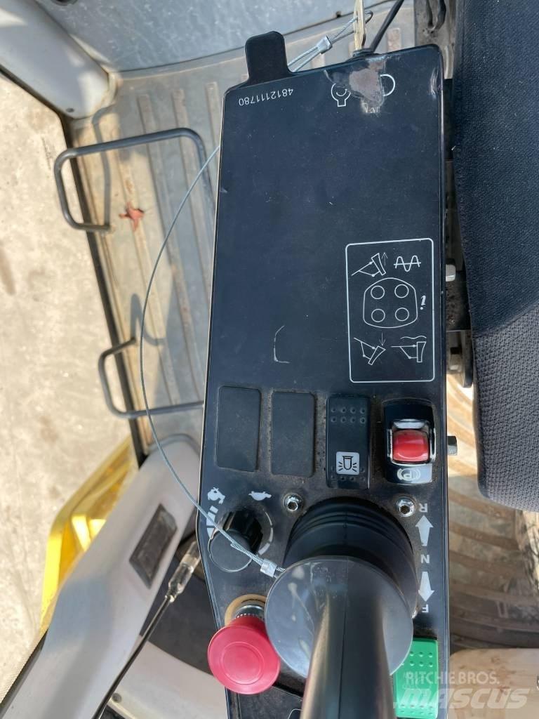 Dynapac CA3500D Yksivalssijyrät