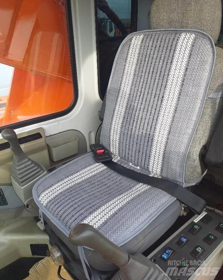 Daewoo 520 LCV Telakaivukoneet