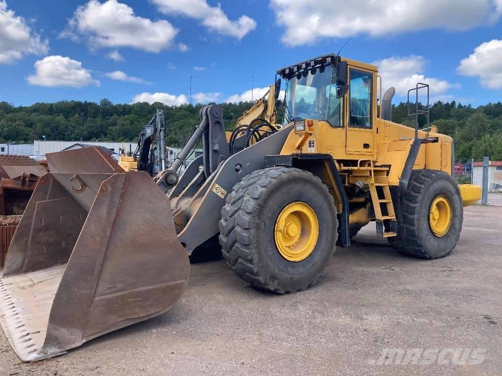 Volvo L 180 E Pyöräkuormaajat