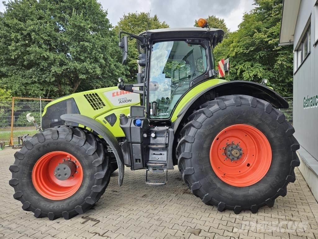 CLAAS Axion 870 Traktorit