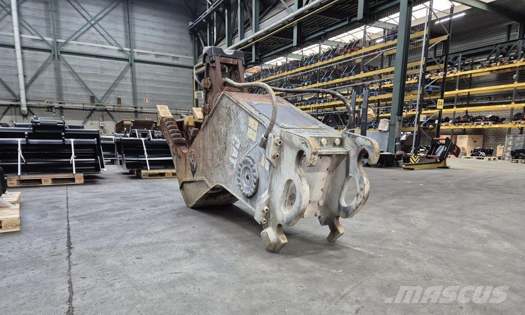 CAT P245-PS Asfaltti- ja betonileikkurit