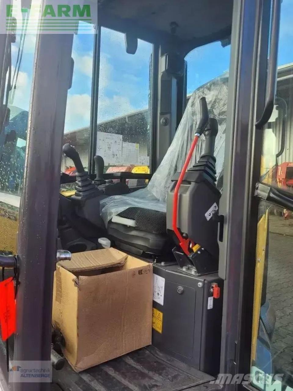 New Holland e55d Minikaivukoneet < 7t