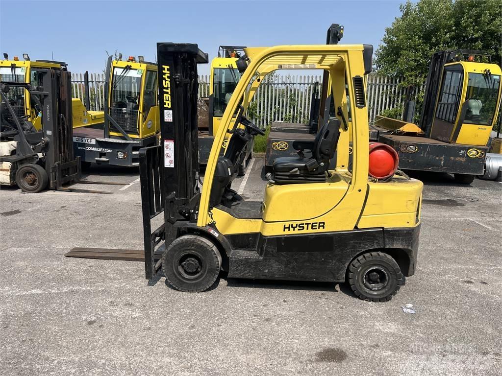 Hyster H2.5CT Nestekaasutrukit