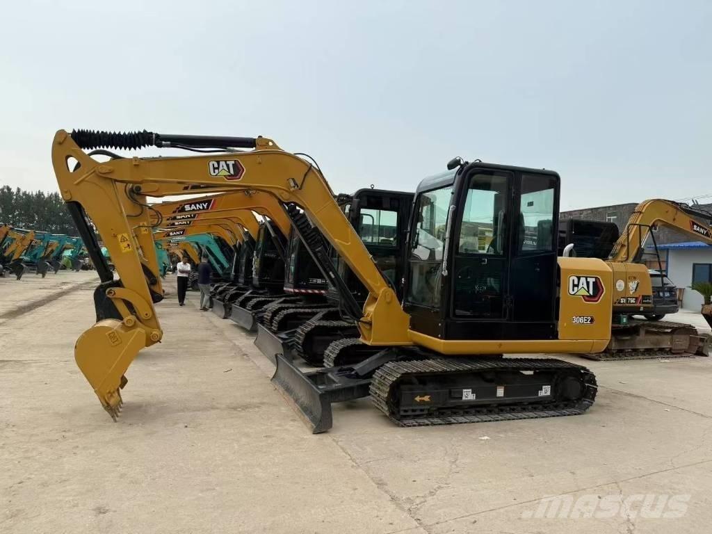 CAT 306 Minikaivukoneet < 7t