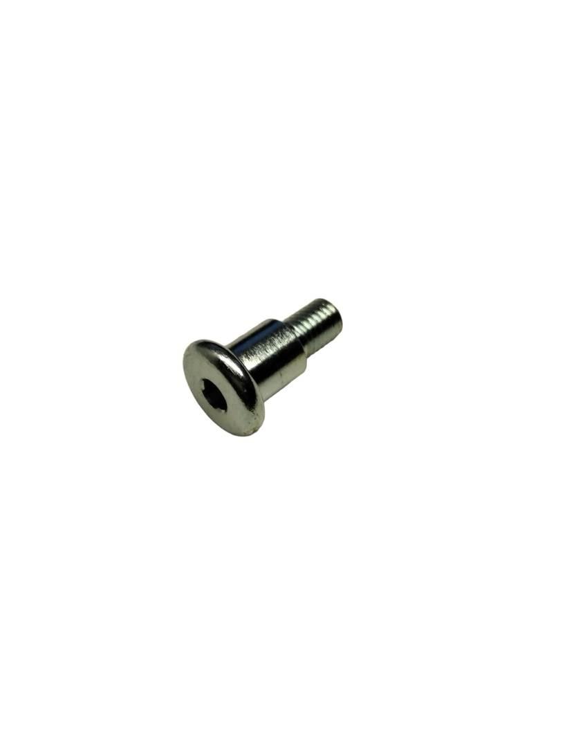  BeGe R620874 Ohjaamo ja sisusta