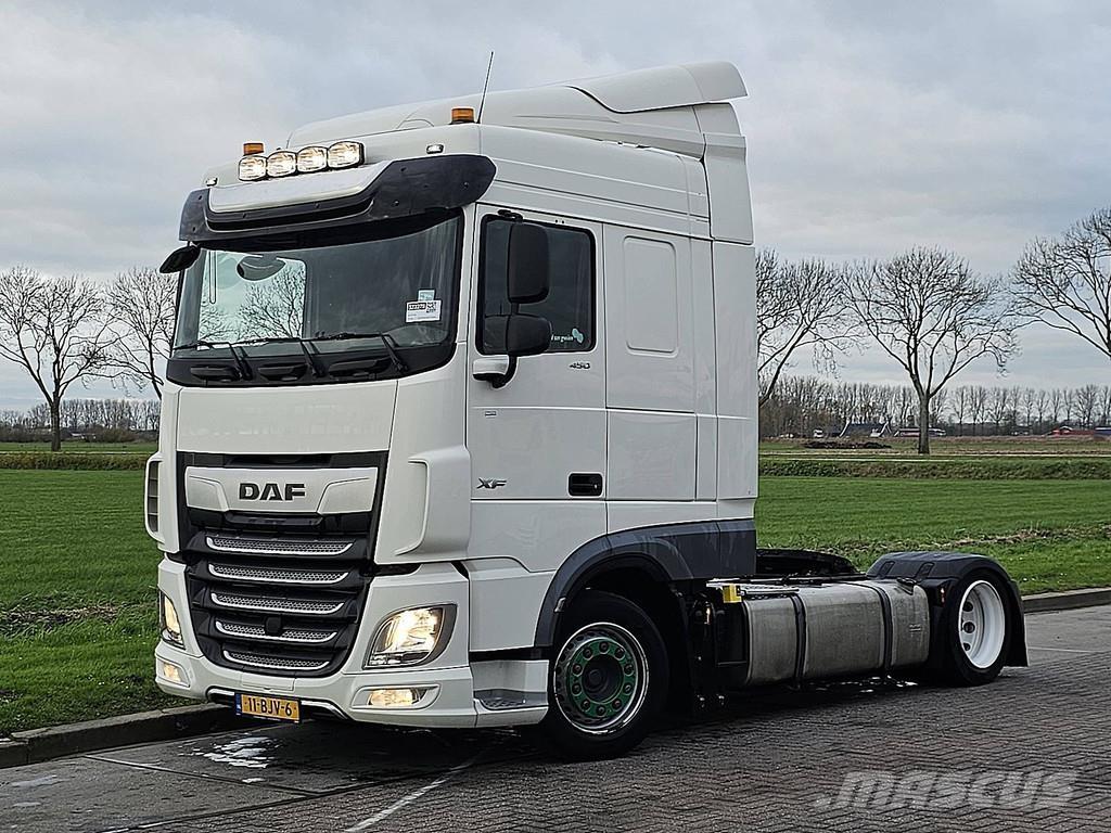 DAF XF 450 Vetopöytäautot