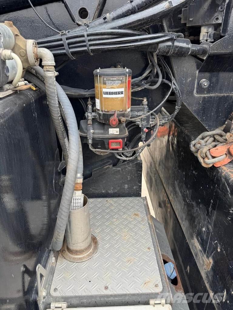 Liebherr LTR 1100 Tela-alustaiset nosturit