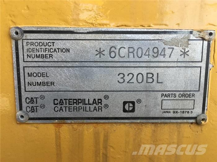 CAT 320 B L Telakaivukoneet