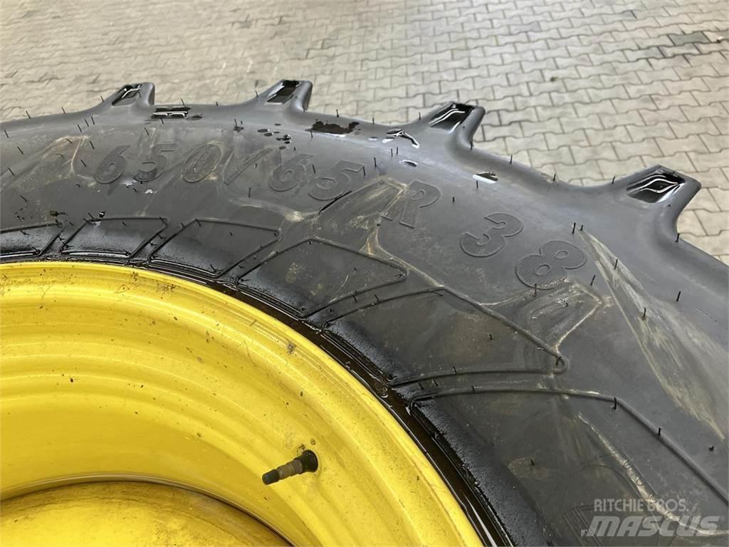 Mitas 650/65R38 Renkaat ja vanteet