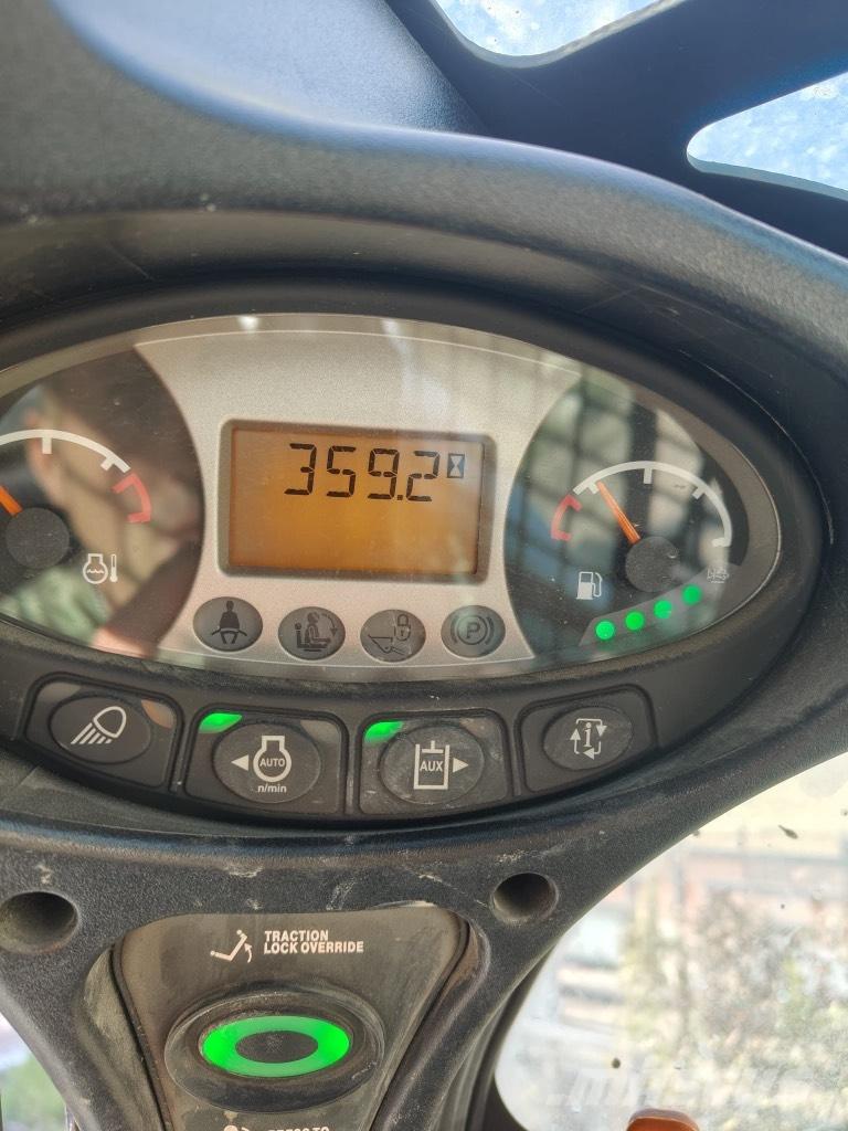 Bobcat T 770 Telakuormaajat