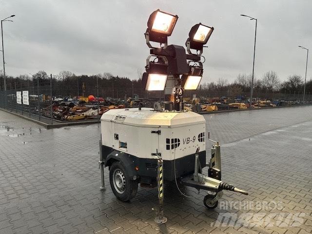 Towerlight VB-9 Valopylväät