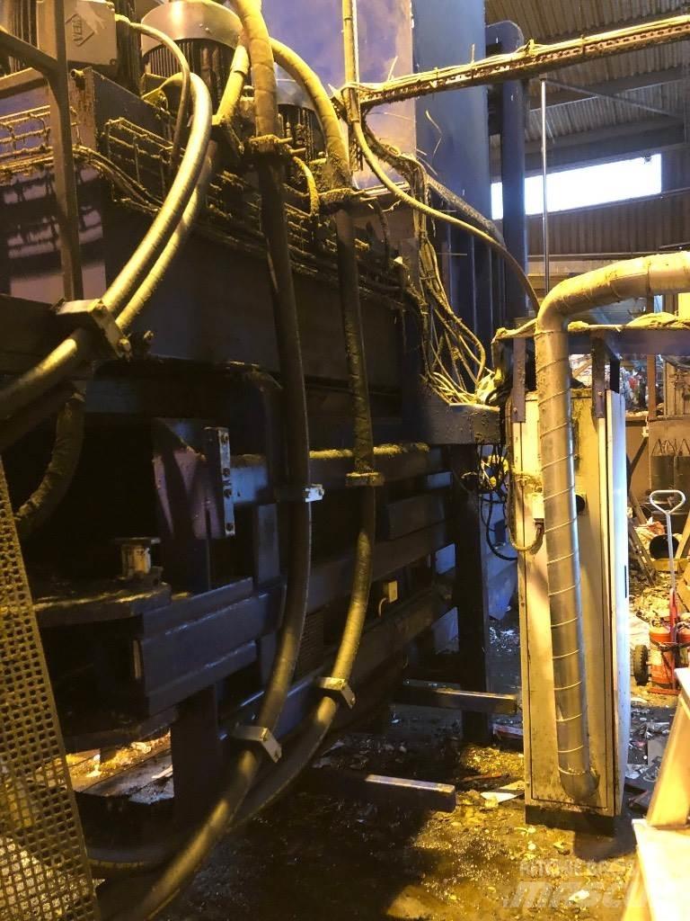 Iggesund Balers Teollisuuden paalaimet