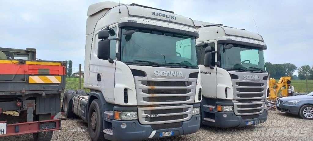 Scania 440 Vetopöytäautot