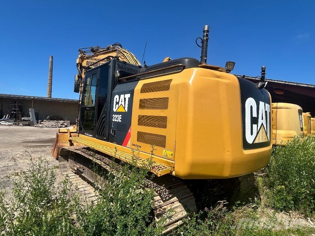 CAT 323 EL Telakaivukoneet