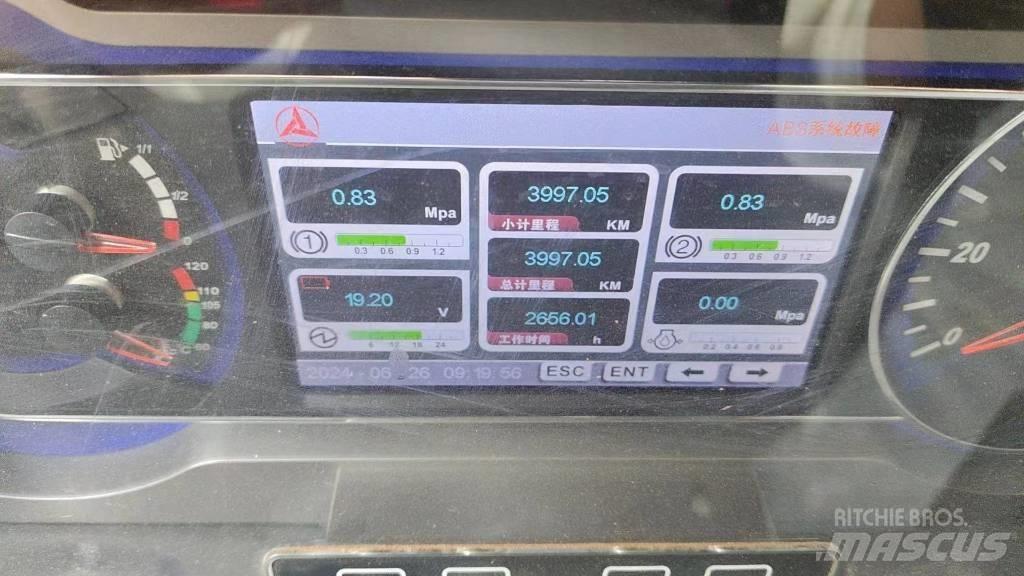 Sany STC600T6 Mobiilinosturit