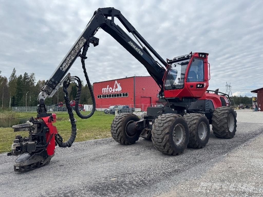 Komatsu 911 Harvesterit