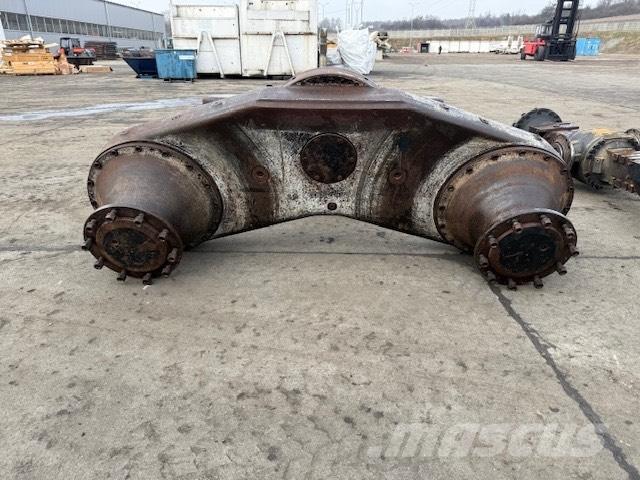 Valmet 921 TANDEM Alusta ja jousitus