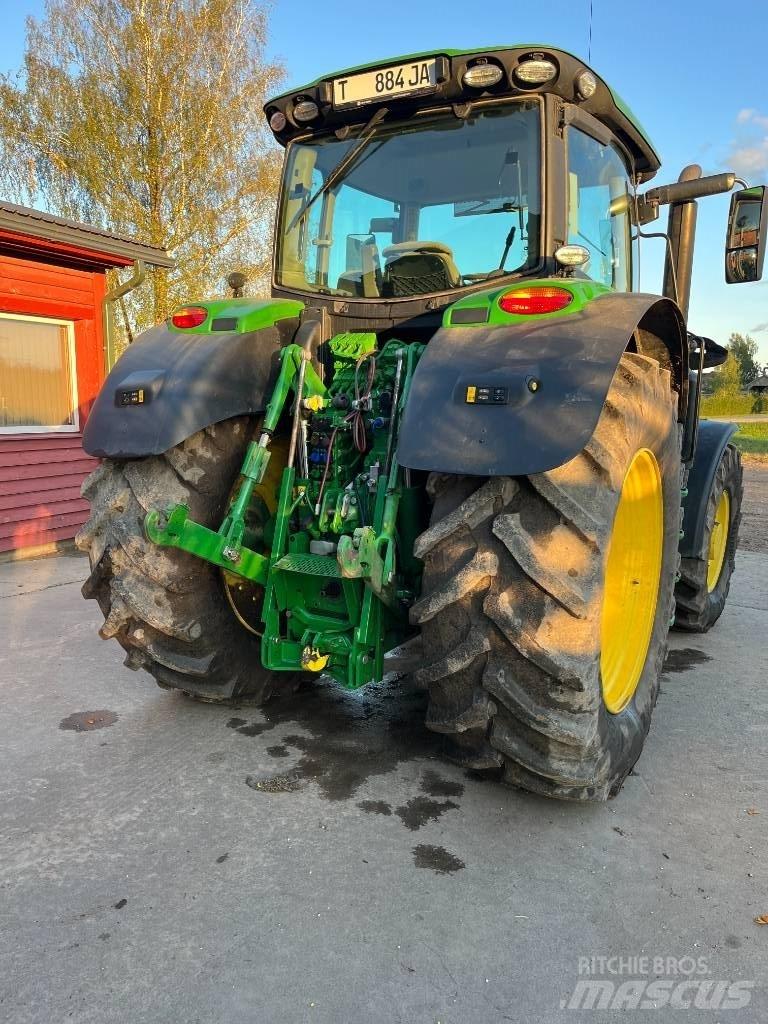 John Deere 6195 R Traktorit