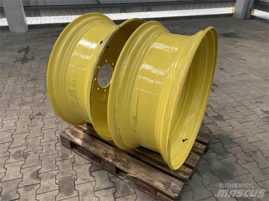 John Deere 15x38 Renkaat ja vanteet