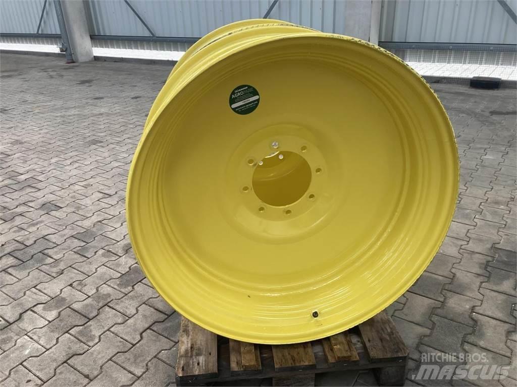 John Deere 15x38 Renkaat ja vanteet