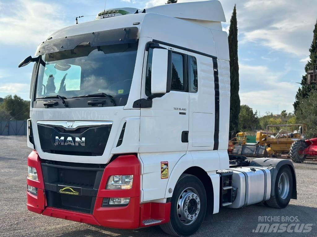 MAN TGX 18.480 XLX Vetopöytäautot