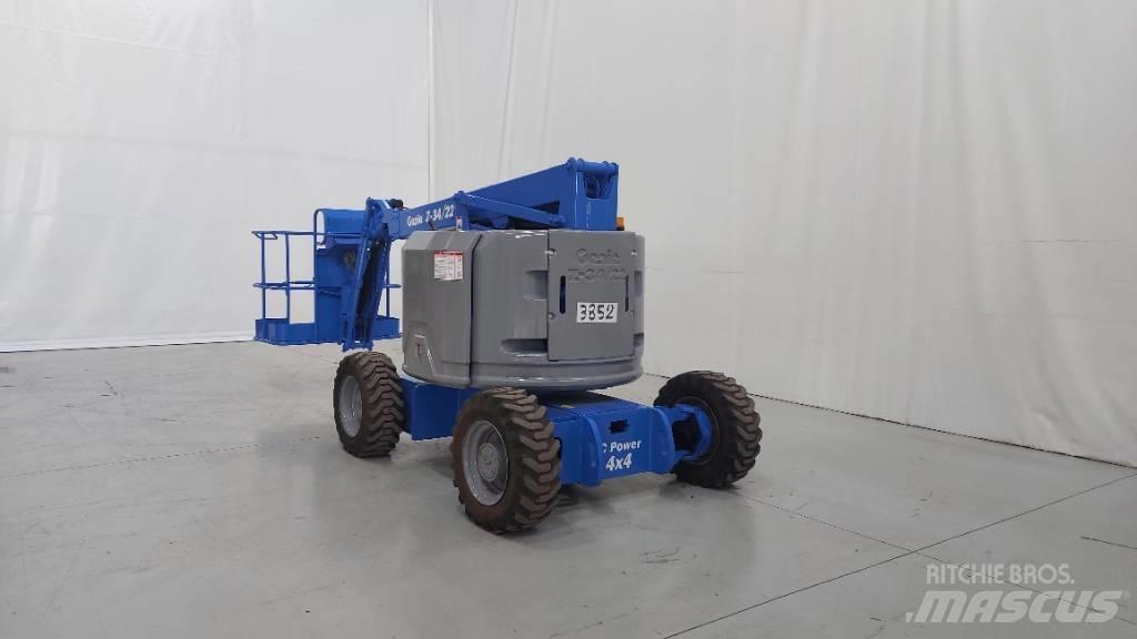 Genie Z 34/22 IC Kuukulkijat