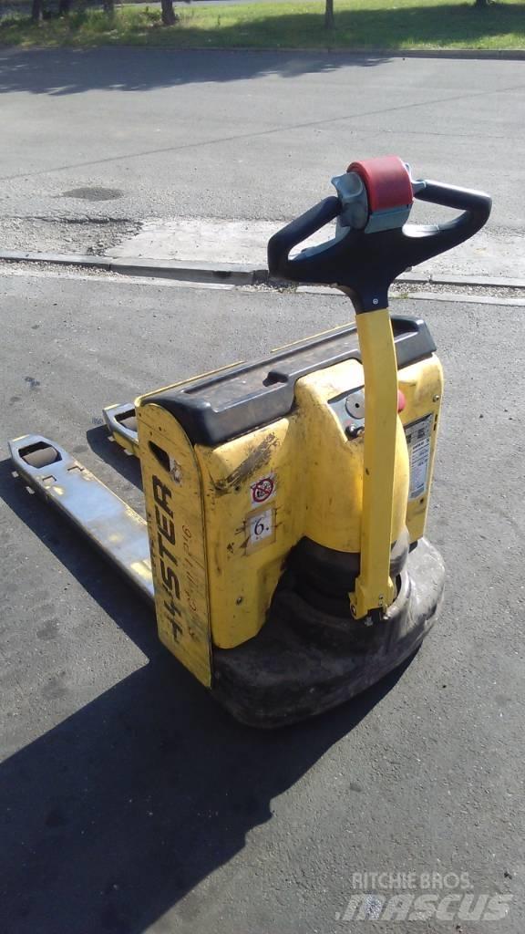 Hyster P1.6 Lavansiirtotrukit
