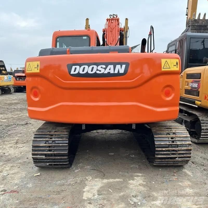 Doosan DX150 Telakaivukoneet