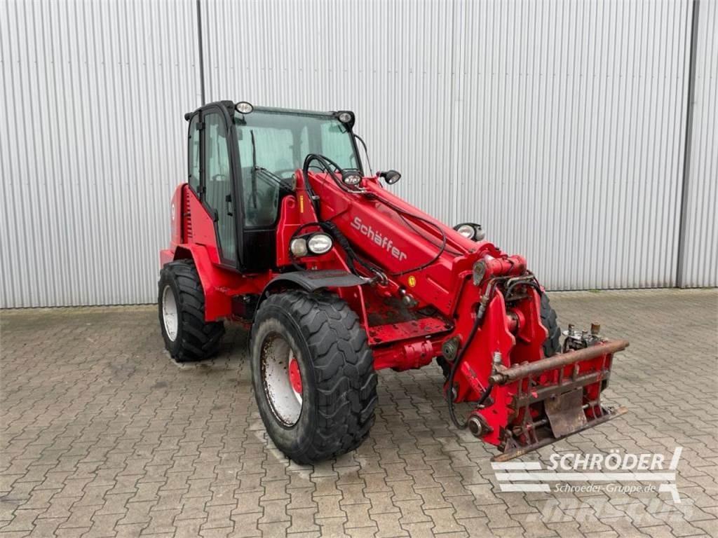 Schäffer 8610 T Pyöräkuormaajat