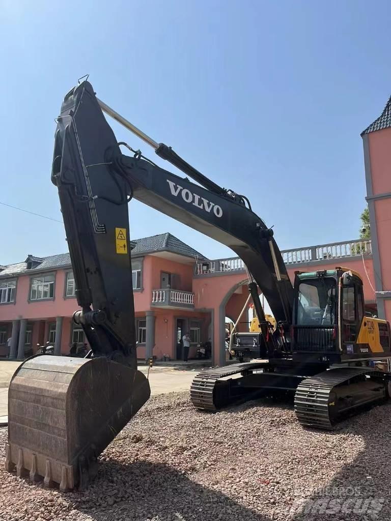 Volvo EC 240 Telakaivukoneet