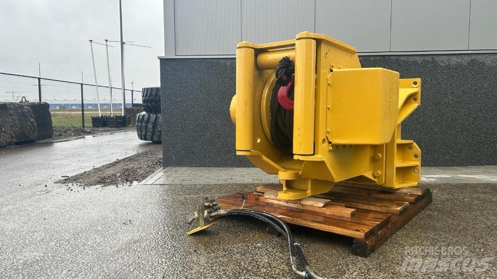 CAT D 7 G Vinssit