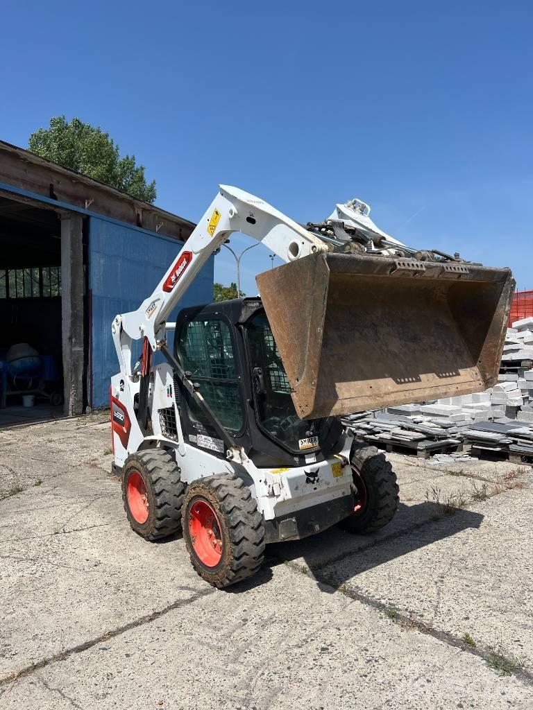 Bobcat S 590 Liukuohjatut kuormaajat