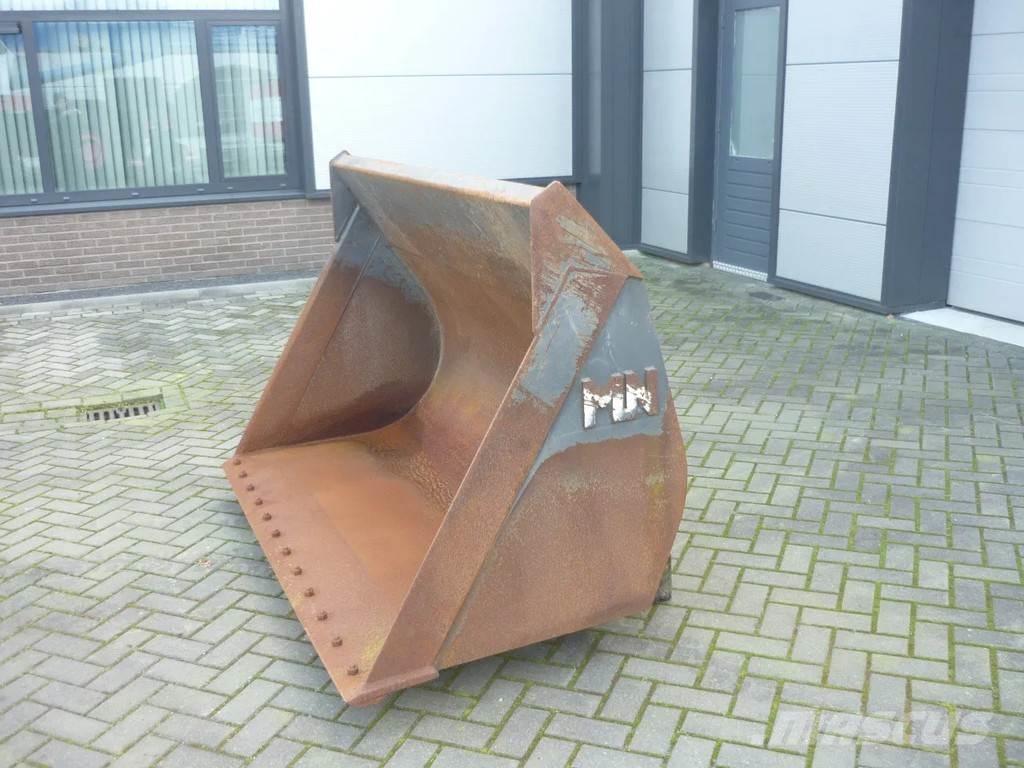 CASE Shovelbak Kauhat