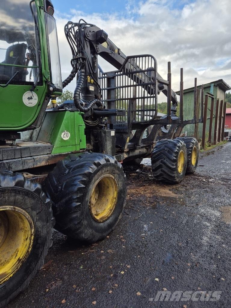 John Deere 1110 E Kuormatraktorit